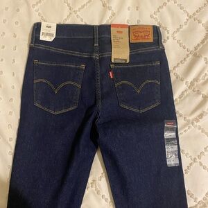 Levi's 720 High-Rise super skinny jeans